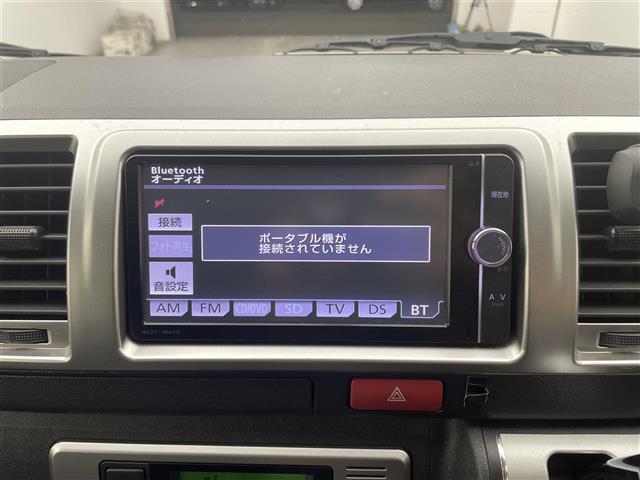ハイエースバン ロングスーパーGL 純正ナビ モデリスタエアロ バックカメラ スマートキー プッシュスタート フルセグTV Bluetooth HIDヘッド オートライト 100V電源 オートエアコン ETC エンジンスターター 禁煙車(9枚目)