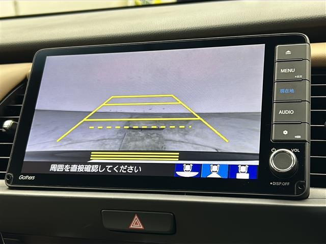 フィット リュクス 純正ナビ バックカメラ ETC 前後ドライブレコーダー レーダークルーズコントロール ハーフレザー シートヒーター プッシュスタート スマートキー オートライト オートマチックハイビーム フォグランプ(3枚目)