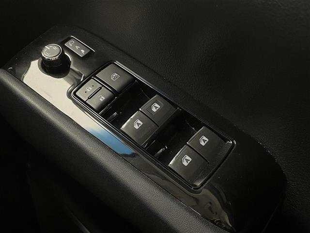 ◆最新ナビ（フルセグ・ワンセグ・ＤＶＤ再生）もご案内。カロッツェリア・アルパイン・イクリプスのナビを取扱しておりバックカメラ（バックモニター）後席モニター（フリップダウンモニター）の取付も可能です。