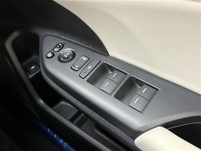 インサイト EX・プライムスタイル 純正ナビ バックカメラ ビルトインETC2.0 レザーシート シートヒーター パワーシート レーダークルーズコントロール BSM パドルシフト プッシュスタート スマートキー オートライト(18枚目)