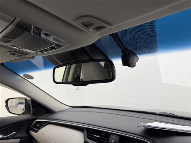 インサイト EX・プライムスタイル 純正ナビ バックカメラ ビルトインETC2.0 レザーシート シートヒーター パワーシート レーダークルーズコントロール BSM パドルシフト プッシュスタート スマートキー オートライト(22枚目)