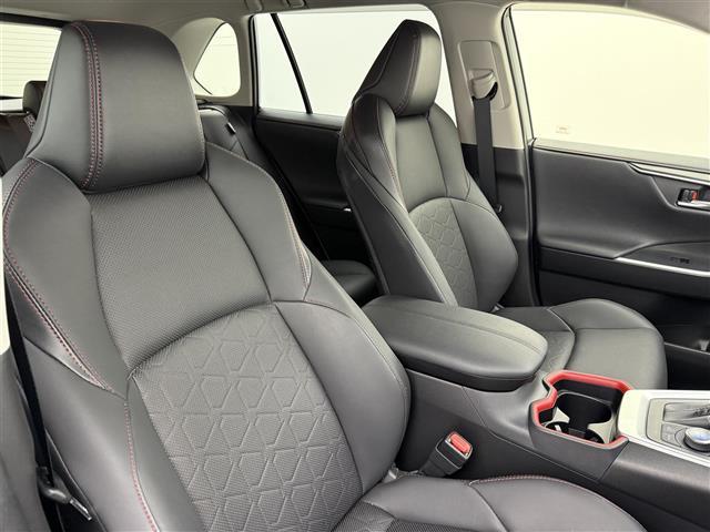 RAV4 アドベンチャー オフロードパッケージ 4WD 純正ナビ バックカメラ ビルトインETC 前後ドライブレコーダー レザーシート シートヒーター エアシート ステアリングヒーター クルーズコントロール BSM プッシュスタート スペアキー(19枚目)