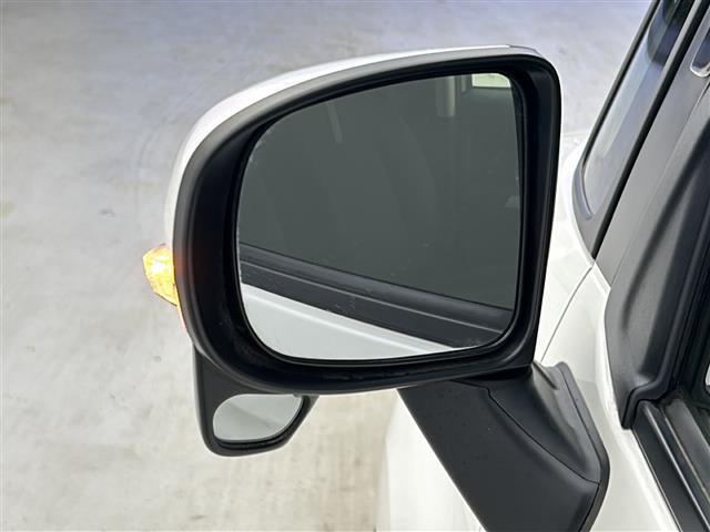 ルーミー カスタムG-T 純正ナビ 全方位カメラ ビルトインETC2.0 前後ドライブレコーダー レーダークルーズコントロール シートヒーター プッシュスタート スマートキー スペアキー オートライト オートマチックハイビーム(32枚目)