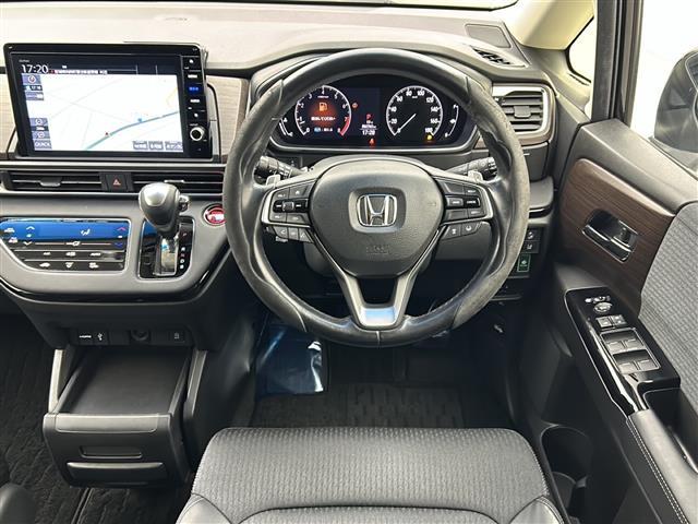 オデッセイ アブソルート 両側パワースライドドア 純正10インチナビ 全方位カメラ ビルトインETC2.0 ホンダセンシング レーダークルーズコントロール デジタルインナーミラー ハーフレザー パワーシート プッシュスタート(8枚目)