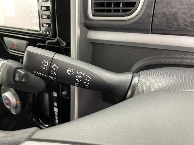 タント カスタムＸ　ＳＡ　純正ナビ　スマートアシスト　パワースライドドア　バックモニター　ＨＩＤヘッドランプ　フォグランプ　スマートキー　プッシュスタート　純正アルミ　ＥＴＣ　フルオートエアコン　オートライト　禁煙車（10枚目）