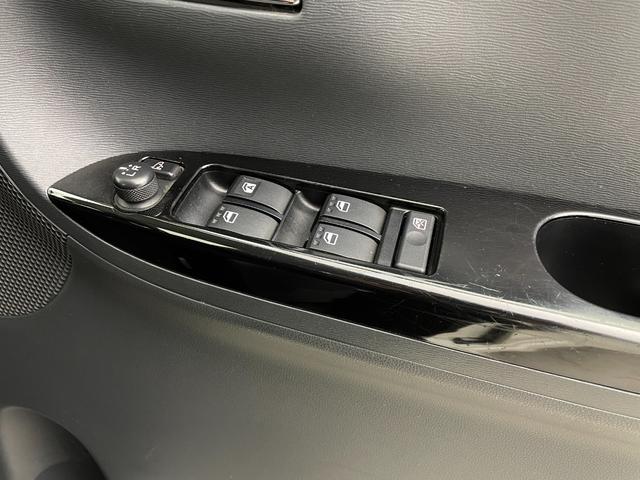 タント カスタムＸ　ＳＡ　純正ナビ　スマートアシスト　パワースライドドア　バックモニター　ＨＩＤヘッドランプ　フォグランプ　スマートキー　プッシュスタート　純正アルミ　ＥＴＣ　フルオートエアコン　オートライト　禁煙車（16枚目）