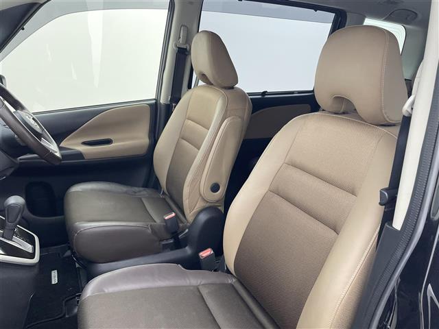 セレナ Ｘ　純正９型ナビ　１２型フリップダウンモニター　両側パワースライドドア　アラウンドビューモニター　フルセグＴＶ　ＴＶキャンセラー　Ｂｌｕｅｔｏｏｔｈオーディオ　ＬＥＤヘッドライト　エマージェンシーブレーキ（28枚目）