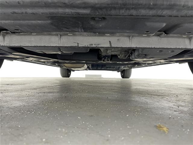 セレナ Ｘ　純正９型ナビ　１２型フリップダウンモニター　両側パワースライドドア　アラウンドビューモニター　フルセグＴＶ　ＴＶキャンセラー　Ｂｌｕｅｔｏｏｔｈオーディオ　ＬＥＤヘッドライト　エマージェンシーブレーキ（43枚目）