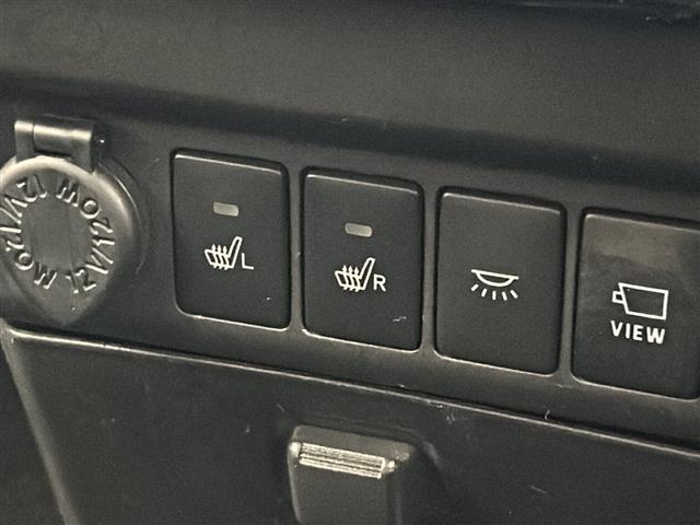 ジャスティ カスタムRS スマートアシスト アルパイン9型ナビ 全周囲カメラ 両側パワースライドドア シートヒーター クルーズコントロール LEDヘッドランプ フォグランプ ETC フルセグTV フルオートエアコン 純正15インチAW 禁煙車(6枚目)