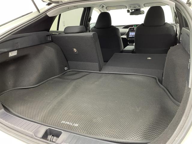 プリウス A 純正9型ナビ アダプティブクルーズコントロール ヘッドアップディスプレイ バックモニター クリアランスソナー プリクラッシュセーフティ レーンディパーチャーアラート オートマチックハイビーム 禁煙車(38枚目)