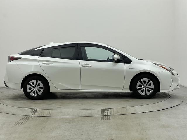 プリウス A 純正9型ナビ アダプティブクルーズコントロール ヘッドアップディスプレイ バックモニター クリアランスソナー プリクラッシュセーフティ レーンディパーチャーアラート オートマチックハイビーム 禁煙車(43枚目)