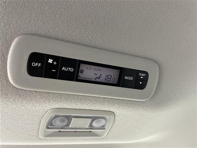 セレナ ｅ－パワー　ハイウェイスターＶ　登録済未使用車　メーカーナビ　後席モニター　プロパイロット　インテリジェントルームミラー　両側パワースライドドア　ドライブレコーダー機能　全周囲カメラ　ＥＴＣ２．０　スマートフォン連携　フルセグＴＶ（31枚目）