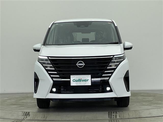 セレナ ｅ－パワー　ハイウェイスターＶ　登録済未使用車　メーカーナビ　後席モニター　プロパイロット　インテリジェントルームミラー　両側パワースライドドア　ドライブレコーダー機能　全周囲カメラ　ＥＴＣ２．０　スマートフォン連携　フルセグＴＶ（43枚目）