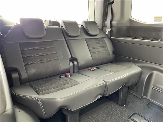 ステップワゴン e:HEVスパーダ プレミアムライン 純正11型ナビ マルイチビューカメラ パワーテールゲート 両側パワースライドドア 前後席シートヒーター ブラインドスポットインフォメーション HDMI入力端子 シーケンシャルランプ 禁煙車(27枚目)