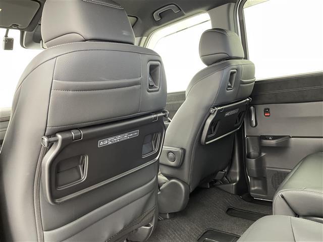 ステップワゴン e:HEVスパーダ プレミアムライン 純正11型ナビ マルイチビューカメラ パワーテールゲート 両側パワースライドドア 前後席シートヒーター ブラインドスポットインフォメーション HDMI入力端子 シーケンシャルランプ 禁煙車(29枚目)