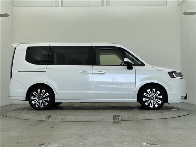 ステップワゴン e:HEVスパーダ プレミアムライン 純正11型ナビ マルイチビューカメラ パワーテールゲート 両側パワースライドドア 前後席シートヒーター ブラインドスポットインフォメーション HDMI入力端子 シーケンシャルランプ 禁煙車(34枚目)