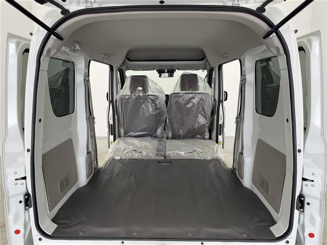 エブリイ ジョインターボ 届出済未使用車 純正9型ディスプレイオーディオ セーフティサポート装着車 パーキングセンサー LEDヘッドライト 両側スライドドア シートヒーター バックモニター スマートキー 後席パワーウィンドウ(30枚目)