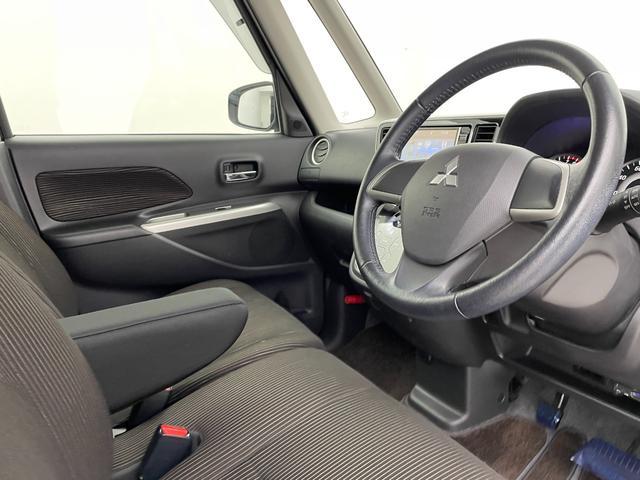 ｅＫスペースカスタム カスタムＴ　ナビ　両側パワースライドドア　バックカメラ　ＥＴＣ　ドライブレコーダー　スマートキー　フルセグＴＶ　Ｂｌｕｅｔｏｏｔｈオーディオ　純正ＡＷ／サマータイヤセット車載　フルオートエアコン　禁煙車（21枚目）