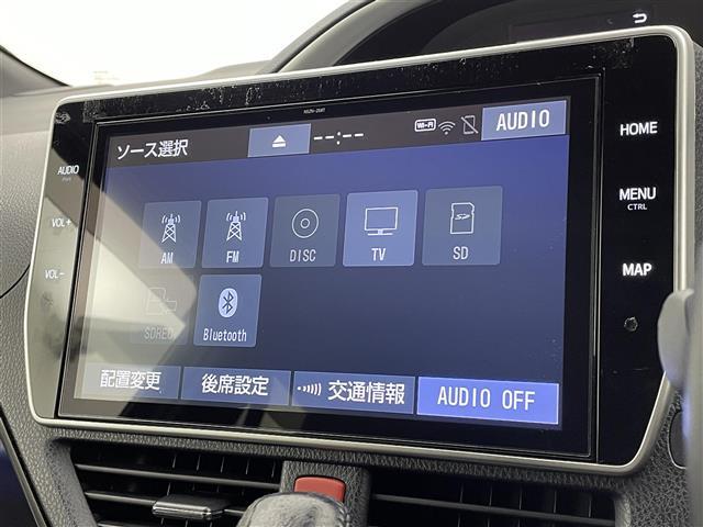 ヴォクシー ＺＳ　煌ＩＩ　純正１０型ナビ　１２型後席モニター　両側パワースライドドア　クリアランスソナー　クルーズコントロール　バックモニター　ＬＥＤヘッドランプ　フルセグＴＶ　Ｂｌｕｅｔｏｏｔｈ　セーフティセンス　禁煙車（4枚目）