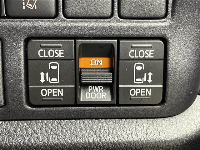 ヴォクシー ＺＳ　煌ＩＩ　純正１０型ナビ　１２型後席モニター　両側パワースライドドア　クリアランスソナー　クルーズコントロール　バックモニター　ＬＥＤヘッドランプ　フルセグＴＶ　Ｂｌｕｅｔｏｏｔｈ　セーフティセンス　禁煙車（6枚目）