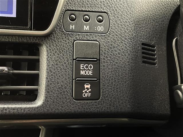 ヴォクシー ＺＳ　煌ＩＩ　純正１０型ナビ　１２型後席モニター　両側パワースライドドア　クリアランスソナー　クルーズコントロール　バックモニター　ＬＥＤヘッドランプ　フルセグＴＶ　Ｂｌｕｅｔｏｏｔｈ　セーフティセンス　禁煙車（17枚目）
