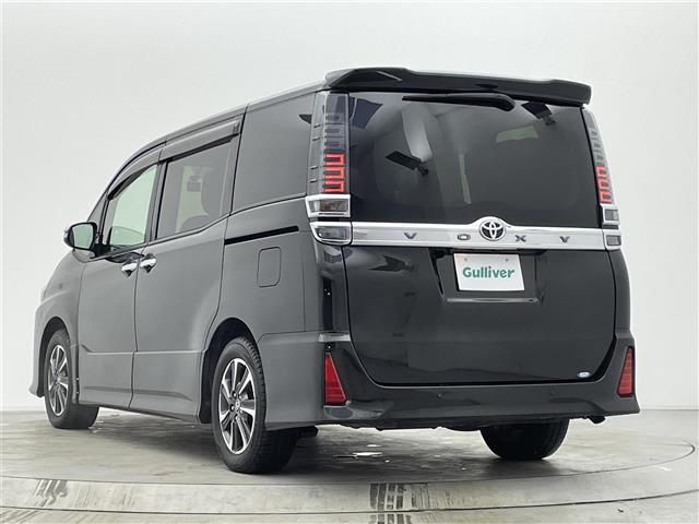 ヴォクシー ＺＳ　煌ＩＩ　純正１０型ナビ　１２型後席モニター　両側パワースライドドア　クリアランスソナー　クルーズコントロール　バックモニター　ＬＥＤヘッドランプ　フルセグＴＶ　Ｂｌｕｅｔｏｏｔｈ　セーフティセンス　禁煙車（38枚目）