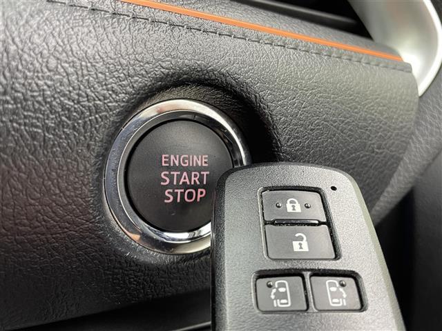 シエンタ ファンベースＧ　純正９型ナビ　全周囲カメラ　両側パワースライドドア　シートヒーター　ステアリングヒーター　プリクラッシュセーフティ　オートマチックハイビーム　レーンディパーチャーアラート　ＬＥＤヘッドランプ　禁煙車（12枚目）