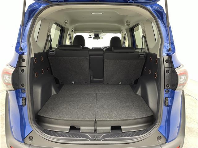 シエンタ ファンベースＧ　純正９型ナビ　全周囲カメラ　両側パワースライドドア　シートヒーター　ステアリングヒーター　プリクラッシュセーフティ　オートマチックハイビーム　レーンディパーチャーアラート　ＬＥＤヘッドランプ　禁煙車（28枚目）