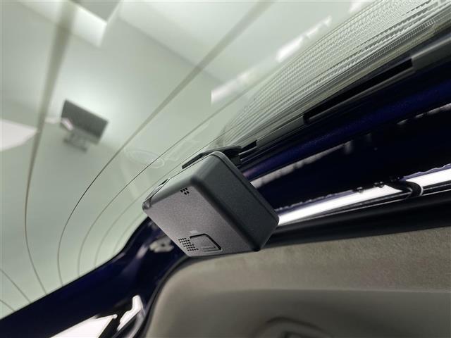 フリード Ｇ・ホンダセンシング　純正ナビ　両側パワースライドドア　ＬＥＤヘッドライト　フルセグＴＶ　衝突軽減ブレーキ　レーンキープアシスト　コンフォートビューＰＫＧ　後席サンシェード　ＥＴＣ　前後ドライブレコーダー　禁煙車（30枚目）