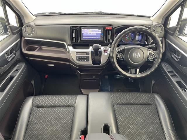 N-WGNカスタム G・ターボパッケージ 純正ナビ バックカメラ ETC ハーフレザーシート ETC HIDヘッドランプ フォグランプ ワンセグTV 純正14インチアルミ スマートキー フルオートエアコン オートライト 禁煙車(2枚目)