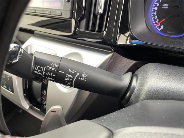 N-WGNカスタム G・ターボパッケージ 純正ナビ バックカメラ ETC ハーフレザーシート ETC HIDヘッドランプ フォグランプ ワンセグTV 純正14インチアルミ スマートキー フルオートエアコン オートライト 禁煙車(9枚目)