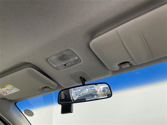 N-WGNカスタム G・ターボパッケージ 純正ナビ バックカメラ ETC ハーフレザーシート ETC HIDヘッドランプ フォグランプ ワンセグTV 純正14インチアルミ スマートキー フルオートエアコン オートライト 禁煙車(16枚目)