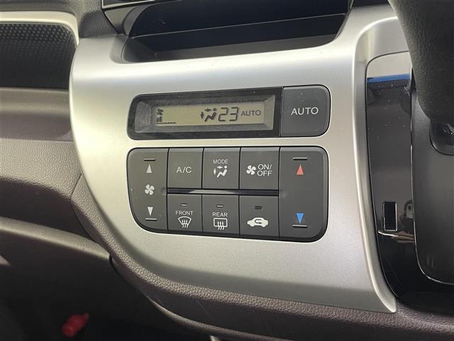 N-WGNカスタム G・ターボパッケージ 純正ナビ バックカメラ ETC ハーフレザーシート ETC HIDヘッドランプ フォグランプ ワンセグTV 純正14インチアルミ スマートキー フルオートエアコン オートライト 禁煙車(18枚目)