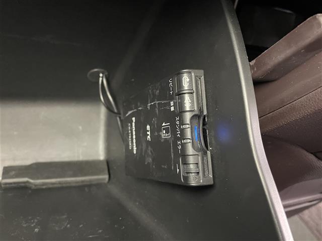 N-WGNカスタム G・ターボパッケージ 純正ナビ バックカメラ ETC ハーフレザーシート ETC HIDヘッドランプ フォグランプ ワンセグTV 純正14インチアルミ スマートキー フルオートエアコン オートライト 禁煙車(22枚目)