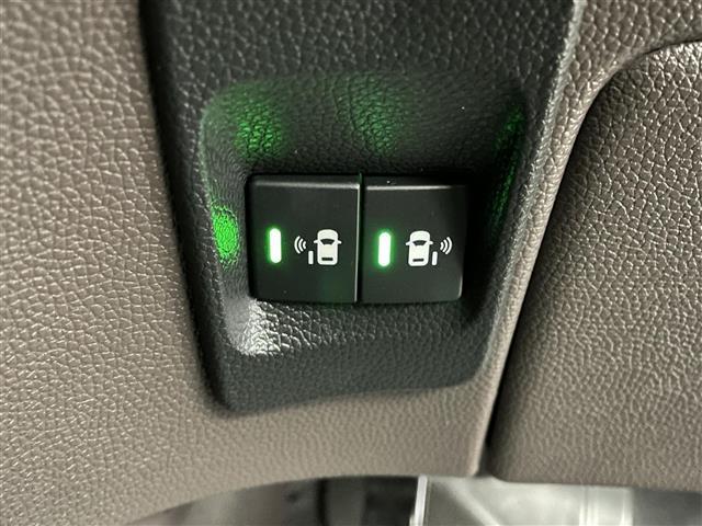 フリードハイブリッド ハイブリッド・Ｇホンダセンシング　純正ナビ　両側電動スライド　ハンズフリーオートスライド　アダプティブクルーズコントロール　衝突軽減ブレーキ　レーンキープアシスト　バックモニター　ＬＥＤヘッドライト　シートヒーター　ビルトインＥＴＣ（6枚目）