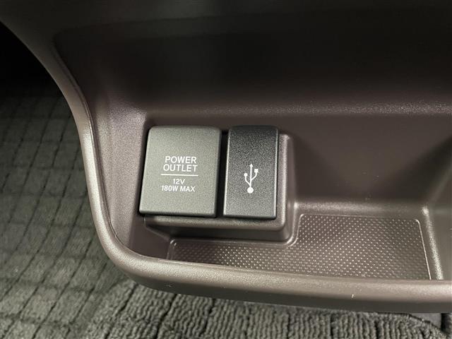 フリードハイブリッド ハイブリッド・Ｇホンダセンシング　純正ナビ　両側電動スライド　ハンズフリーオートスライド　アダプティブクルーズコントロール　衝突軽減ブレーキ　レーンキープアシスト　バックモニター　ＬＥＤヘッドライト　シートヒーター　ビルトインＥＴＣ（18枚目）