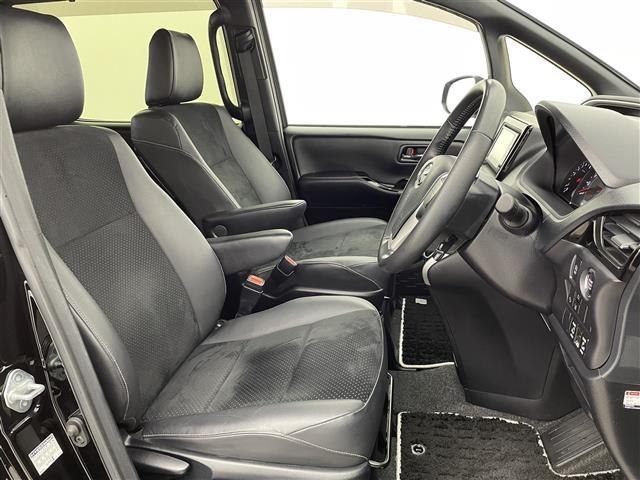 ヴォクシー ＺＳ　煌ＩＩＩ　純正ナビ　後席モニター　両側パワースライドドア　バックカメラ　ＥＴＣ　前後ドライブレコーダー　クルーズコントロール　トヨタセーフティセンス　ＬＥＤヘッドランプ　フルセグＴＶ　スペアタイヤ　禁煙車（23枚目）