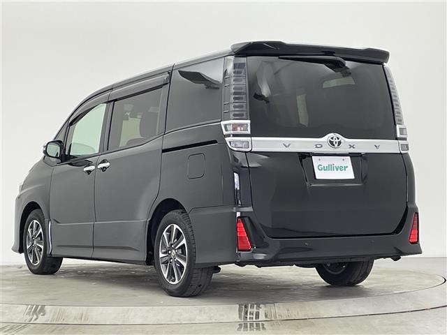 ヴォクシー ＺＳ　煌ＩＩＩ　純正ナビ　後席モニター　両側パワースライドドア　バックカメラ　ＥＴＣ　前後ドライブレコーダー　クルーズコントロール　トヨタセーフティセンス　ＬＥＤヘッドランプ　フルセグＴＶ　スペアタイヤ　禁煙車（38枚目）