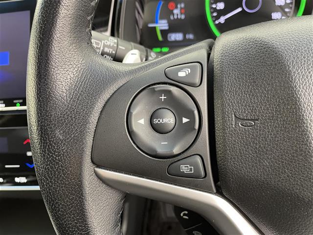 シャトル ハイブリッドＸ　ホンダセンシング　純正８型ナビ　バックモニター　ＥＴＣ　ＬＥＤヘッドライト　アダプティブクルーズコントロール　シートヒーター　ハーフレザー　衝突軽減ブレーキ　レーンキープアシスト　フルセグＴＶ　Ｂｌｕｅｔｏｏｔｈ　禁煙（15枚目）