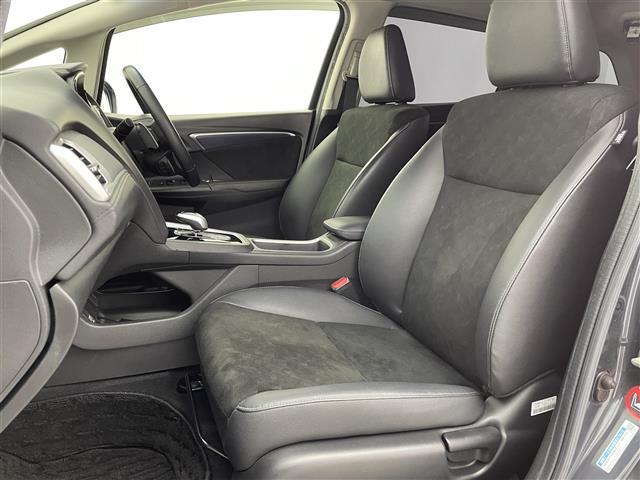 シャトル ハイブリッドＸ　ホンダセンシング　純正８型ナビ　バックモニター　ＥＴＣ　ＬＥＤヘッドライト　アダプティブクルーズコントロール　シートヒーター　ハーフレザー　衝突軽減ブレーキ　レーンキープアシスト　フルセグＴＶ　Ｂｌｕｅｔｏｏｔｈ　禁煙（26枚目）