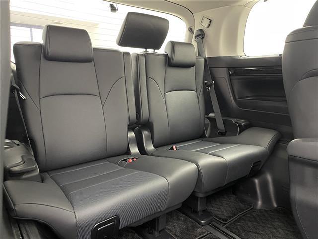 アルファード ２．５Ｓ　Ｃパッケージ　サンルーフ　後席モニター　デジタルインナーミラー　ＢＳＭ　ＲＣＴＡ　アダプティブクルーズコントロール　セーフティセンス　１００Ｖ電源　フルセグＴＶ　ＣＤ／ＤＶＤ　ＥＴＣ２．０　ドライブレコーダー　禁煙（27枚目）