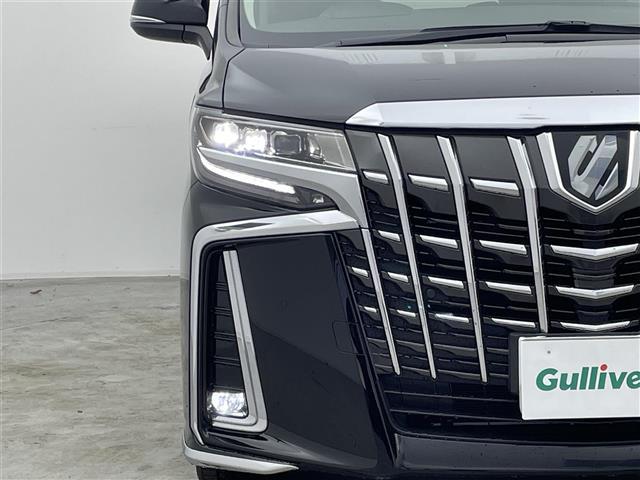 アルファード ２．５Ｓ　Ｃパッケージ　サンルーフ　後席モニター　デジタルインナーミラー　ＢＳＭ　ＲＣＴＡ　アダプティブクルーズコントロール　セーフティセンス　１００Ｖ電源　フルセグＴＶ　ＣＤ／ＤＶＤ　ＥＴＣ２．０　ドライブレコーダー　禁煙（33枚目）