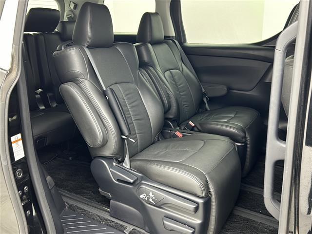 ヴェルファイア ２．５Ｚ　アルパイン１０型ナビ　１２．８型フリップダウンモニター　ＲＳ－Ｒダウンサス　両側パワースライドドア　バックモニター　ＥＴＣ　電動パーキングブレーキ　オートホールド　クリアランスソナー　ＬＥＤヘッド（27枚目）