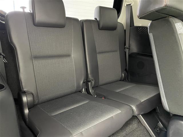 シエンタ ハイブリッドＧ　クエロ　純正ナビ　後席モニター　両側パワースライドドア　バックモニター　ＥＴＣ２．０　ドライブレコーダー　ＬＥＤヘッドランプ　フォグランプ　１６インチＡＷ　オートライト　トヨタセーフティセンス　禁煙車（24枚目）