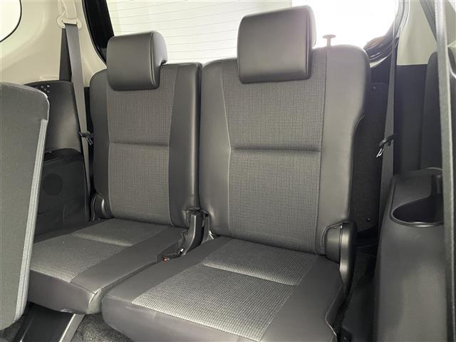 シエンタ ハイブリッドＧ　クエロ　純正ナビ　後席モニター　両側パワースライドドア　バックモニター　ＥＴＣ２．０　ドライブレコーダー　ＬＥＤヘッドランプ　フォグランプ　１６インチＡＷ　オートライト　トヨタセーフティセンス　禁煙車（28枚目）