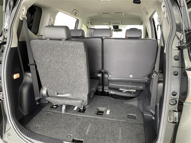 シエンタ ハイブリッドＧ　クエロ　純正ナビ　後席モニター　両側パワースライドドア　バックモニター　ＥＴＣ２．０　ドライブレコーダー　ＬＥＤヘッドランプ　フォグランプ　１６インチＡＷ　オートライト　トヨタセーフティセンス　禁煙車（29枚目）