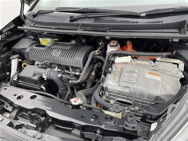 シエンタ ハイブリッドＧ　クエロ　純正ナビ　後席モニター　両側パワースライドドア　バックモニター　ＥＴＣ２．０　ドライブレコーダー　ＬＥＤヘッドランプ　フォグランプ　１６インチＡＷ　オートライト　トヨタセーフティセンス　禁煙車（42枚目）