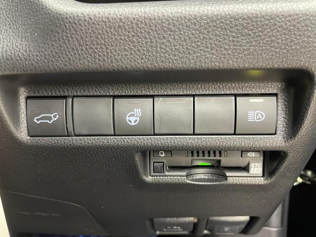ＲＡＶ４ アドベンチャー　オフロードパッケージ　純正９型ナビ　パワーバックドア　ＢＳＭ　ＲＣＴＡ　アダプティブクルーズ　シートヒーター／ベンチレーション　ステアリングヒーター　メモリ機能付パワーシート　１００Ｖ電源　ＴＲＤマッドフラップ　禁煙車（11枚目）