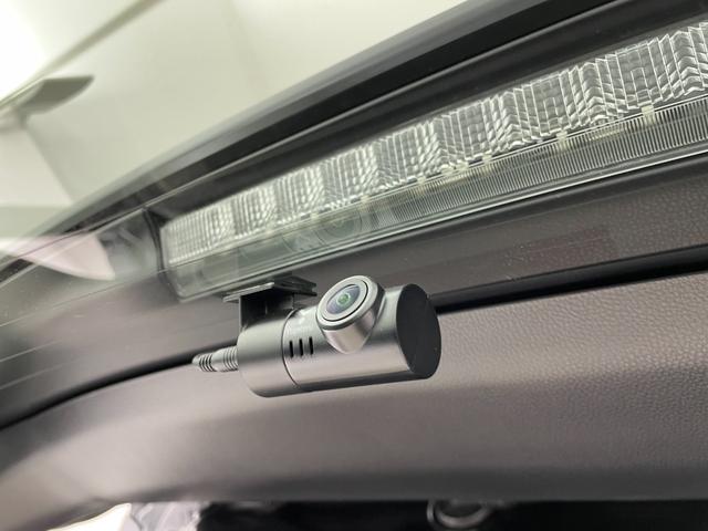 ＲＡＶ４ アドベンチャー　オフロードパッケージ　純正９型ナビ　パワーバックドア　ＢＳＭ　ＲＣＴＡ　アダプティブクルーズ　シートヒーター／ベンチレーション　ステアリングヒーター　メモリ機能付パワーシート　１００Ｖ電源　ＴＲＤマッドフラップ　禁煙車（38枚目）