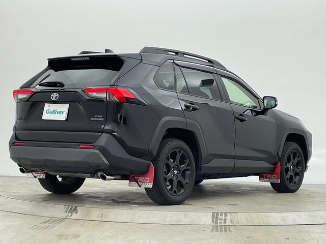 ＲＡＶ４ アドベンチャー　オフロードパッケージ　純正９型ナビ　パワーバックドア　ＢＳＭ　ＲＣＴＡ　アダプティブクルーズ　シートヒーター／ベンチレーション　ステアリングヒーター　メモリ機能付パワーシート　１００Ｖ電源　ＴＲＤマッドフラップ　禁煙車（45枚目）